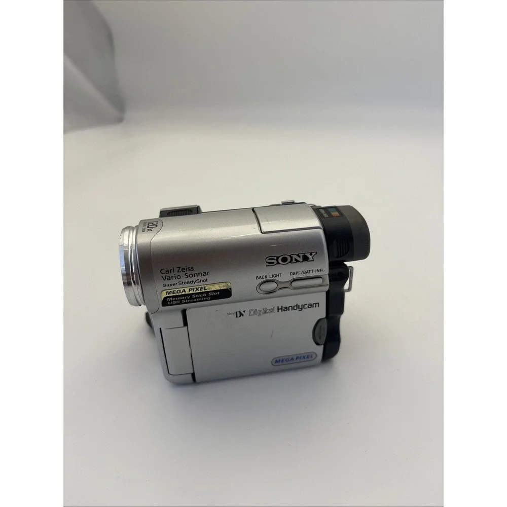 Sony Handycam DCR-TRV33 MiniDV Camcorder Silver Parts Only As Is